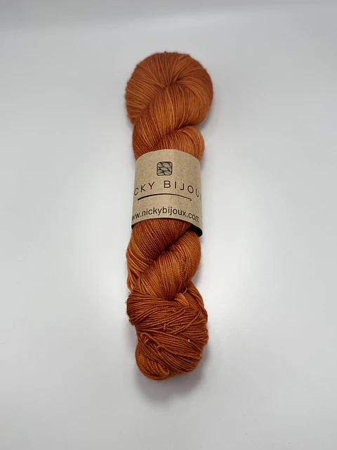 Merino Bijoux Fingering - Huesillo