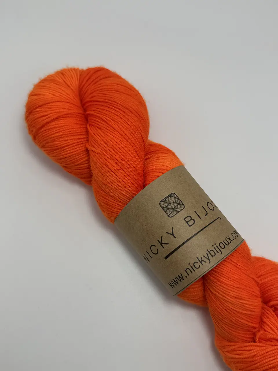 Merino Bijoux Fingering - Orange (Fluorescente) 2