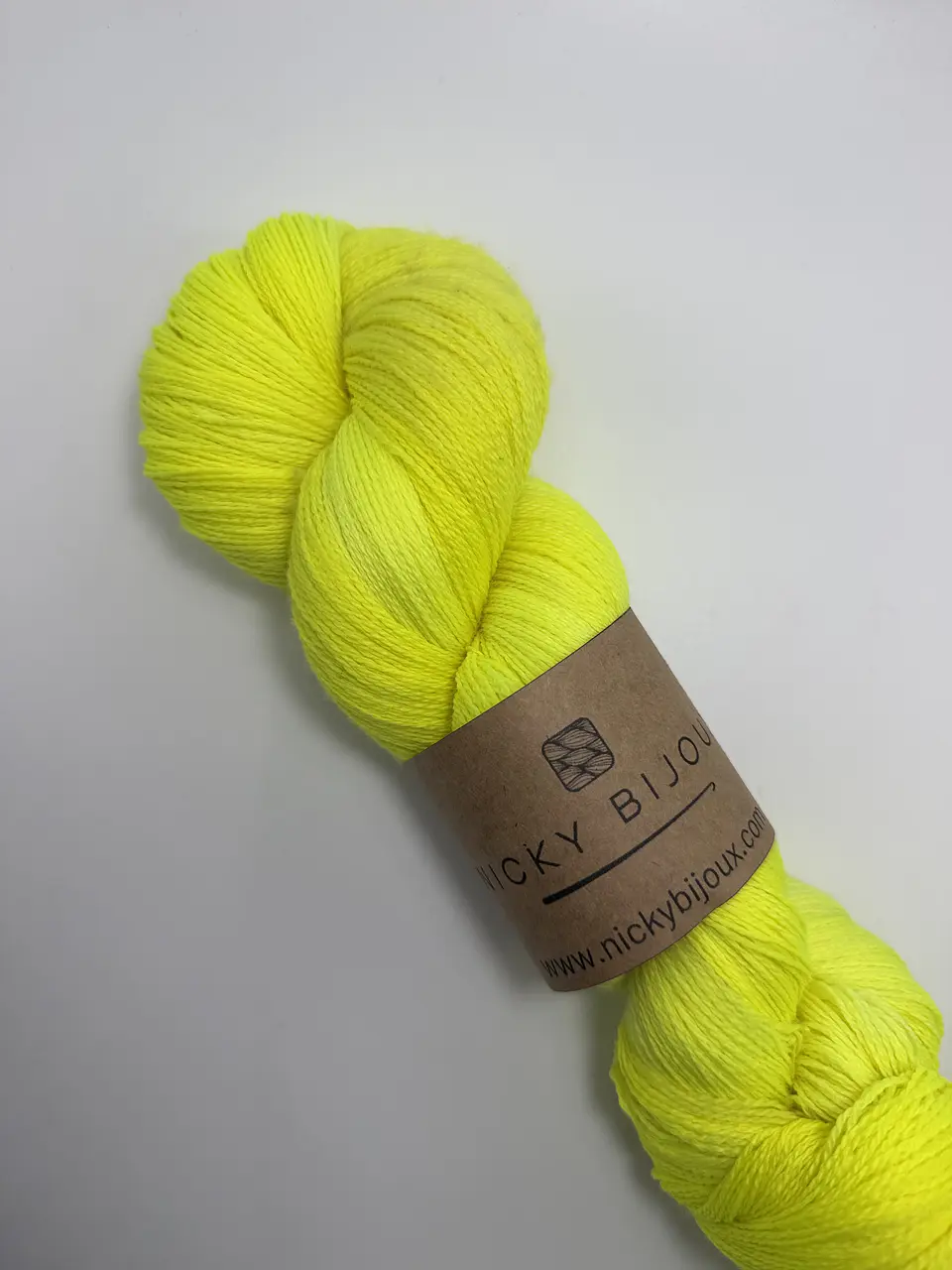 Merino Bijoux Lace - Luminosa (Fluorescente) 2