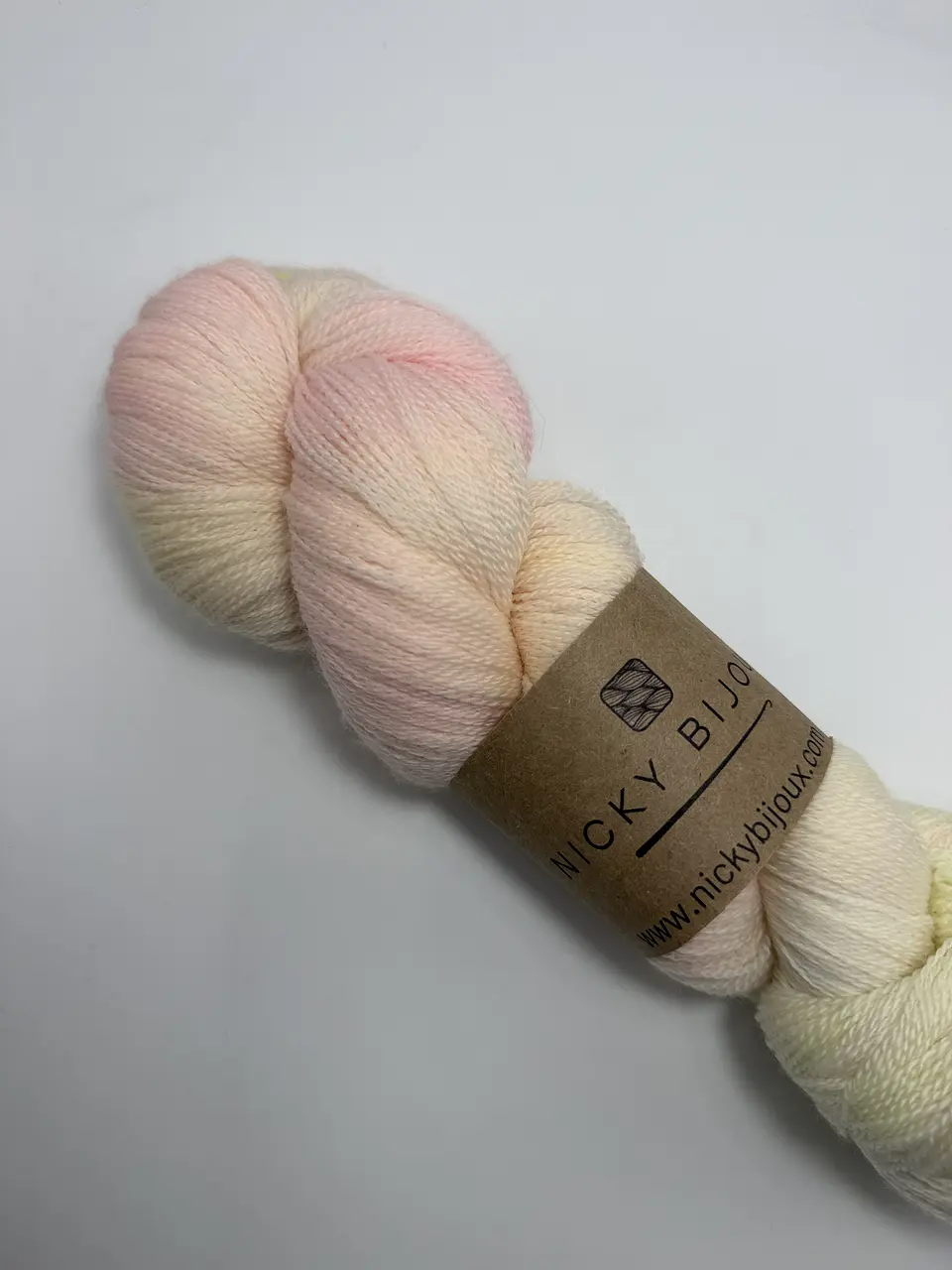 Merino Bijoux Lace 2