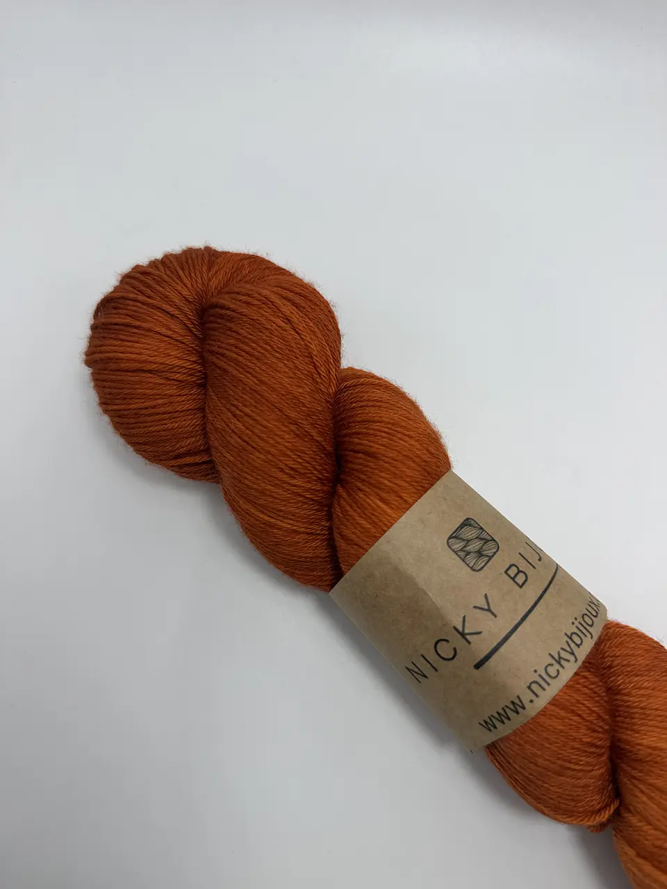 Merino Bijoux Sock Fingering - Huesillo 2