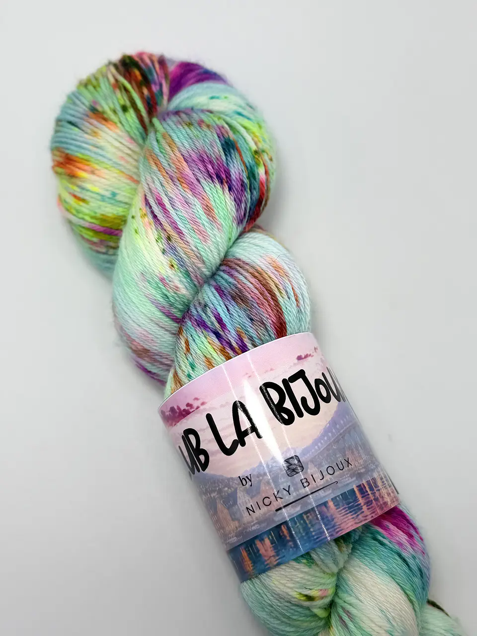 Merino Bijoux Sock Fingering - color: Tromsø 🇳🇴 2