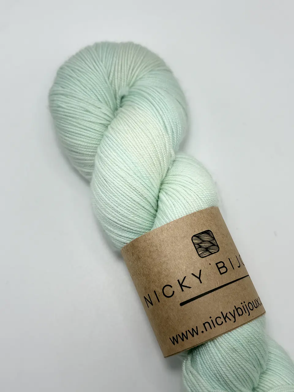 Merino Bijoux Fingering - Ecos del Agua - Pasteles Irrepetibles 4 2