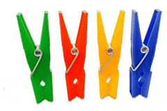 Pinzas Tenazas Colgadores Perros Para Ropa Plásticos 24un Color Colores