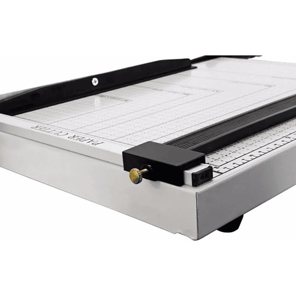 Guillotina Metálica 25 X 30 Cm Cuchilla Autoafilable 12 Hoja 4