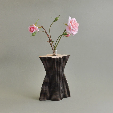 Florero Brote II