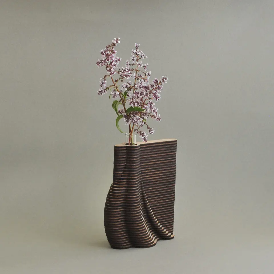Florero Brote III 1