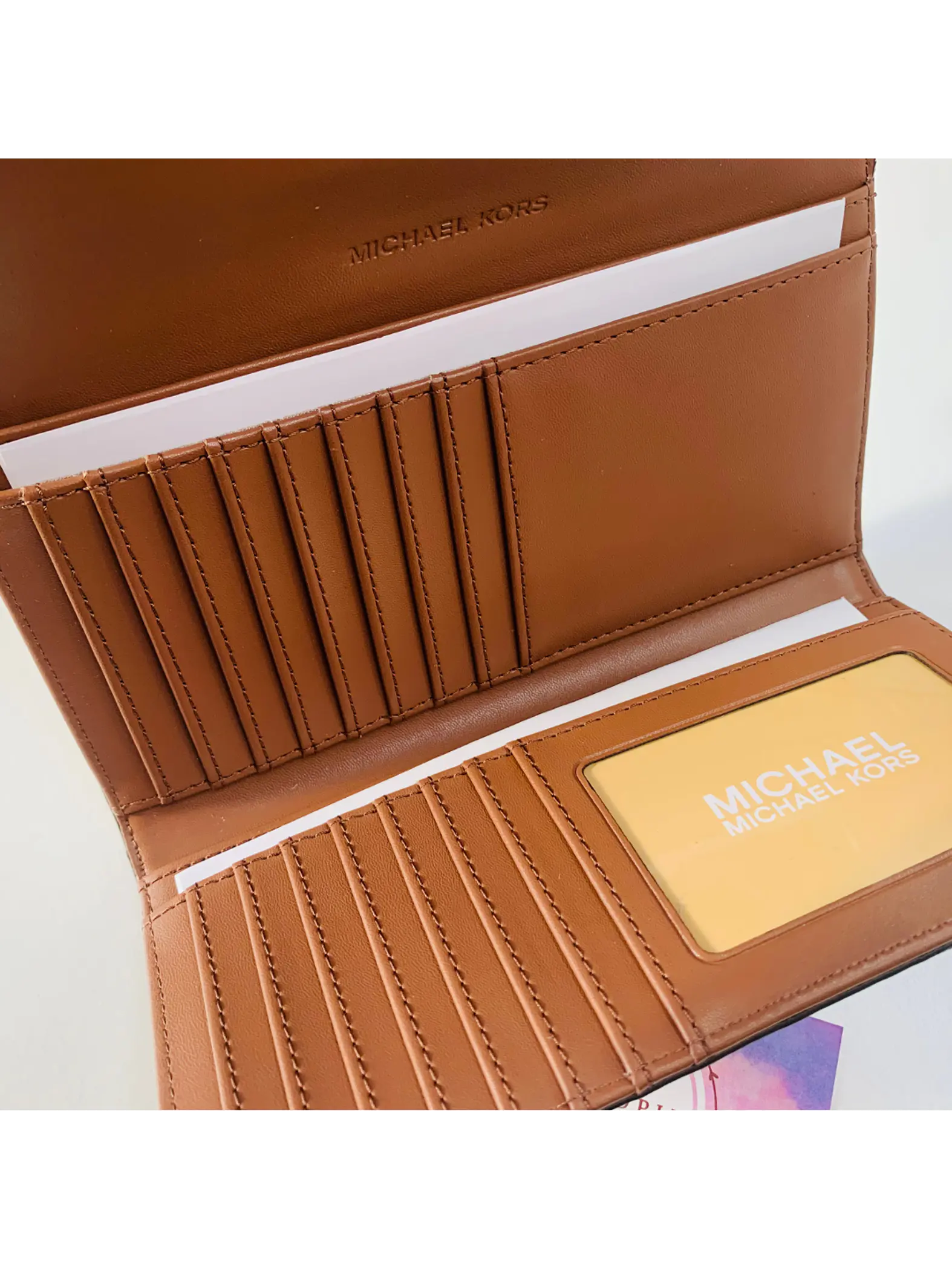 Michael Kors - Billetera Jet Set Large Logo Trifold Vanilla 3