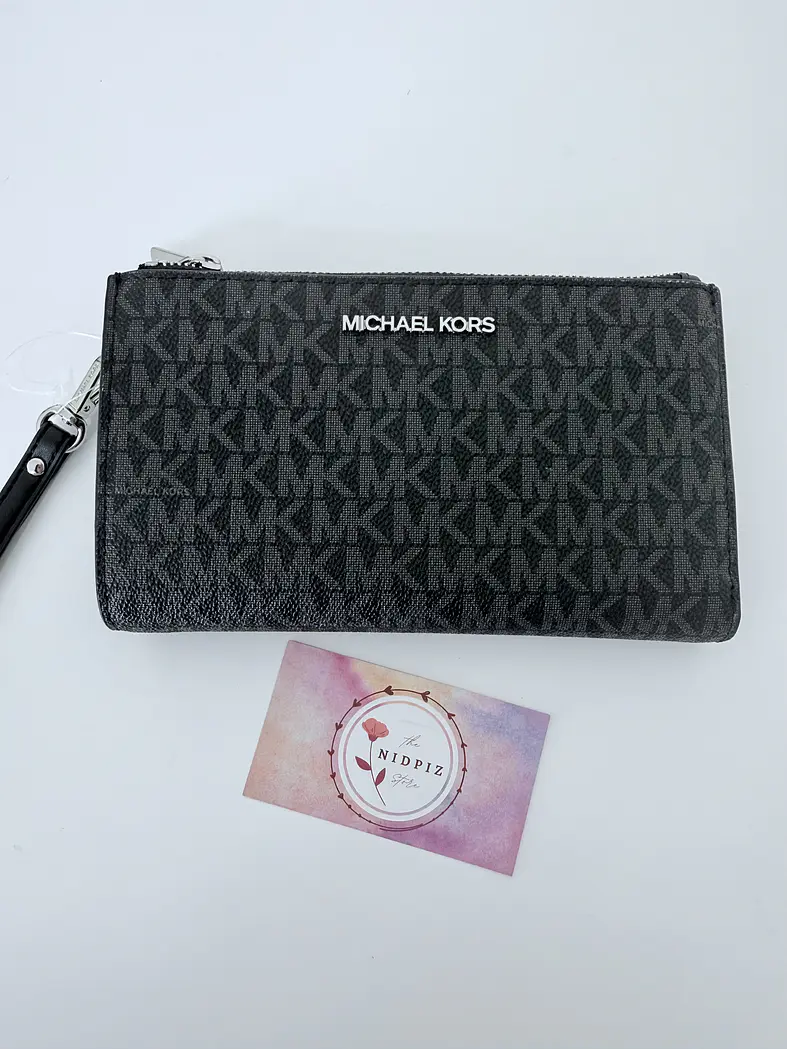 Michael Kors - Billetera Jet Set Travel para Smartphone (Black/Silver) 1