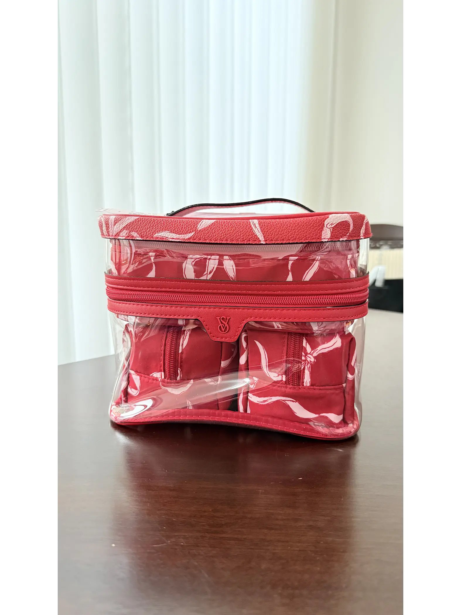 Victoria's Secret - Set 4 Cosmetiqueros Pink 4