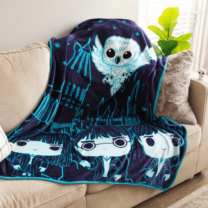 Hogwarts Castle Fleece Throw Funko Pop Harry Potter 4