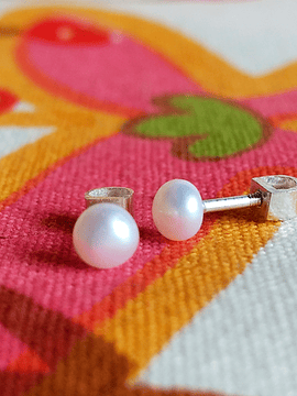 Aretes Niñas Perlas