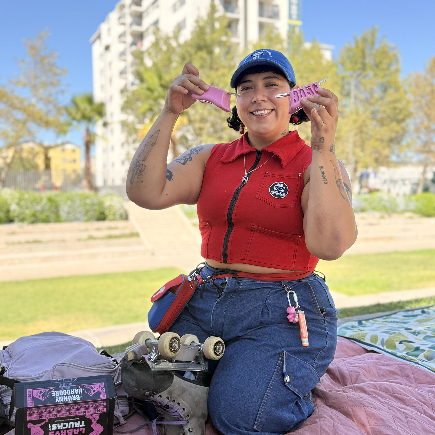 Mr Vain rojo cierre negro- Pre Order  1