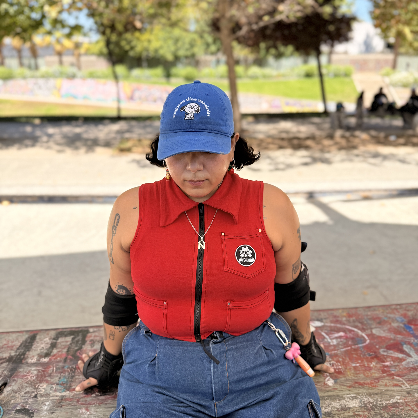 Mr Vain rojo cierre negro- Pre Order  2