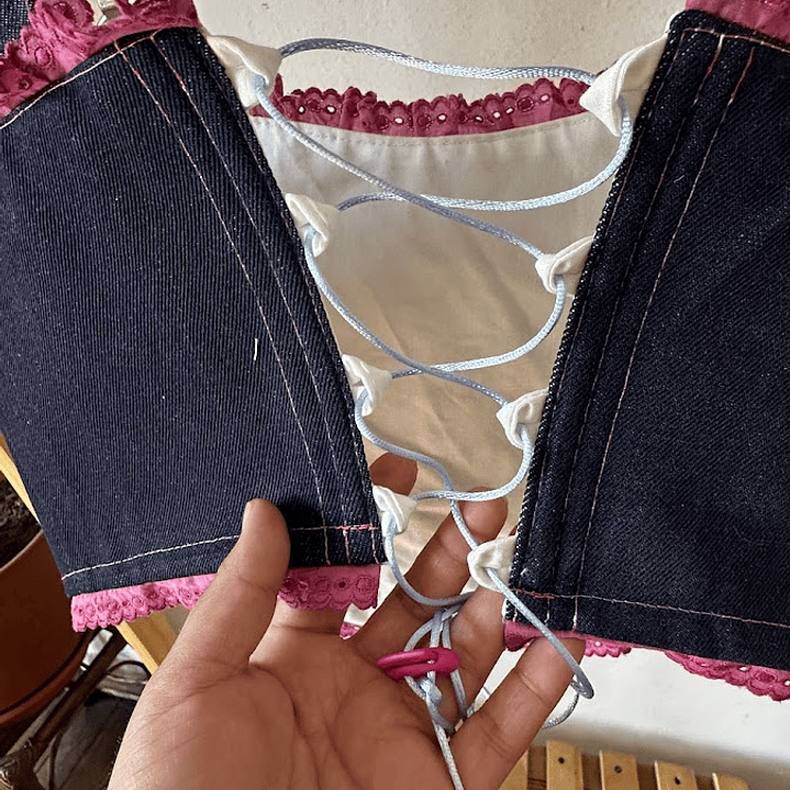 Corset Calentin Blonda Rosa 3