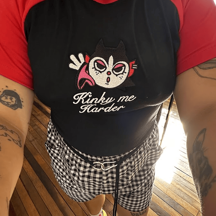 Woopsie Negro y Rojo 2