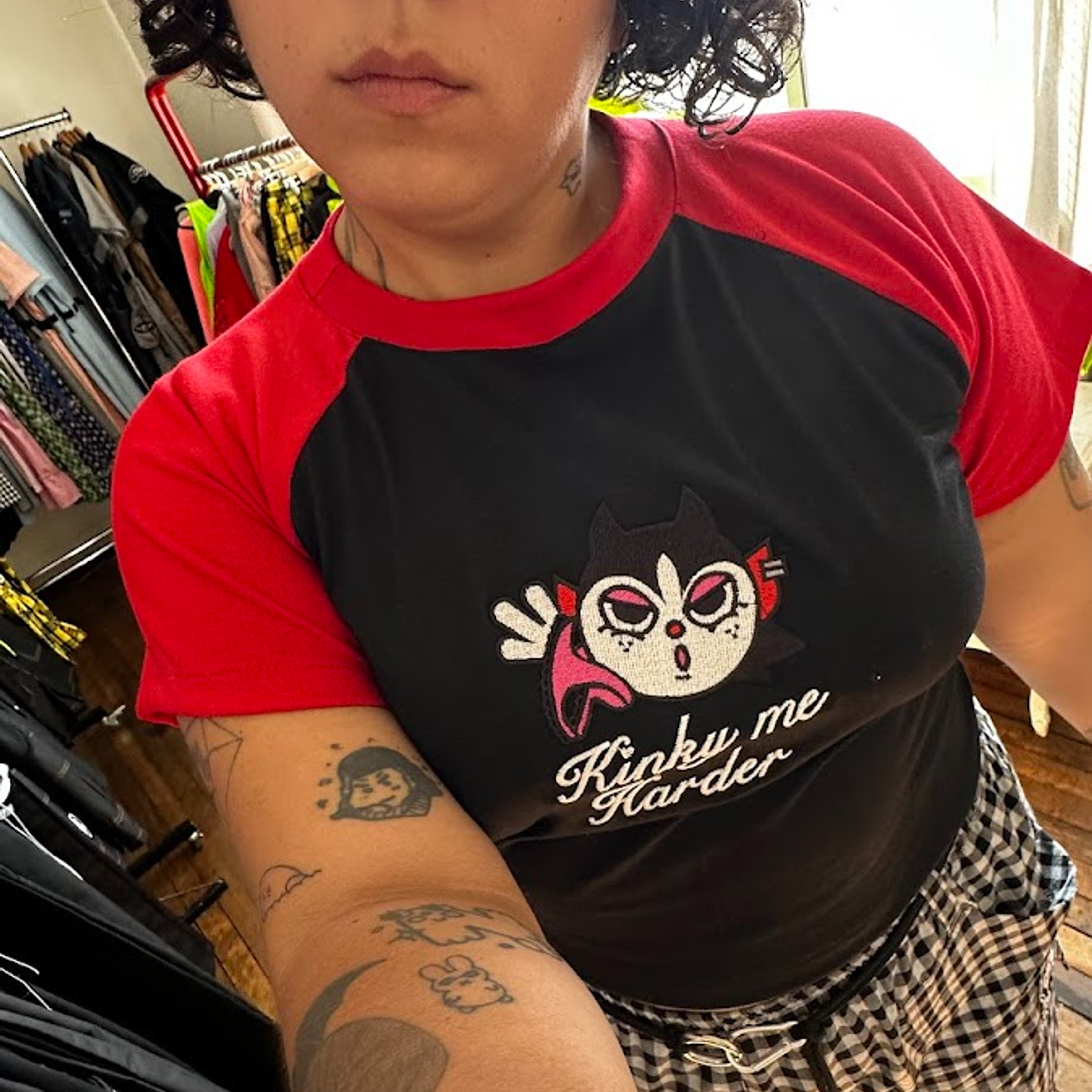 Woopsie Negro y Rojo 1