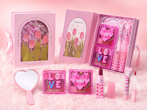 Set de Maquillaje Kevin & Coco con Sombras, Labial, Gloss y Espejo