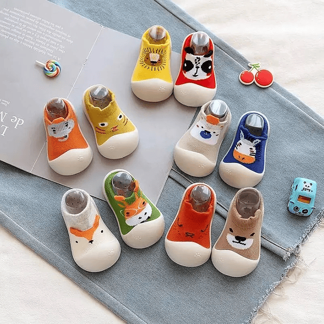 Calcetín para bebé tipo zapatos,(mayor desde 4 unid)