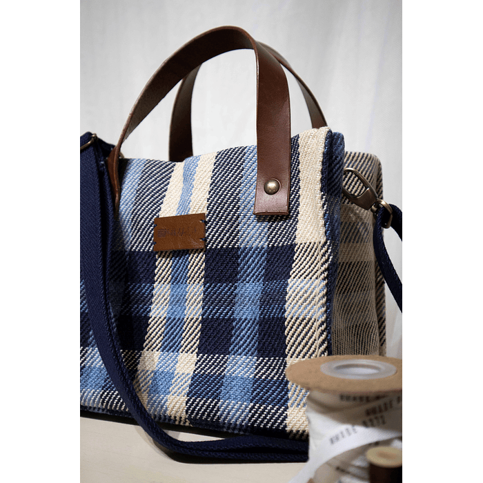 Timeless Tote >> 5 4