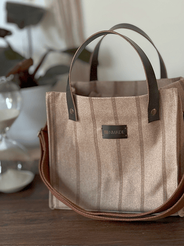 Timeless Tote >> 11