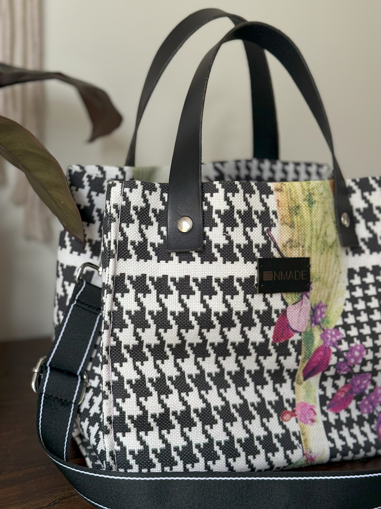Timeless Tote >> 17 2