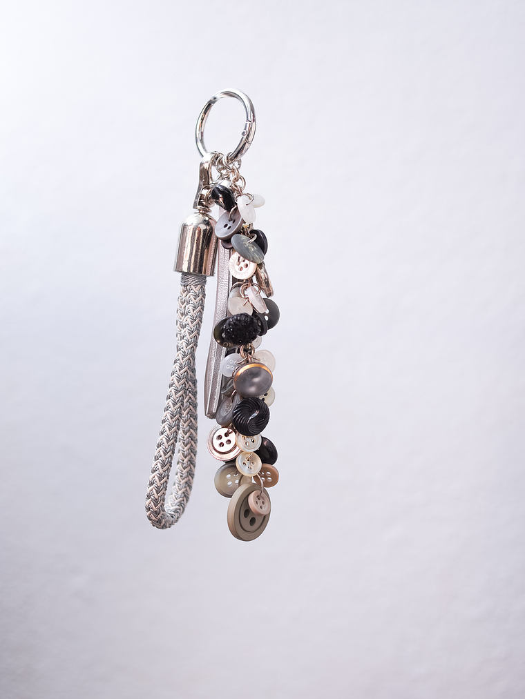 Bag Charm Grey & Black 3
