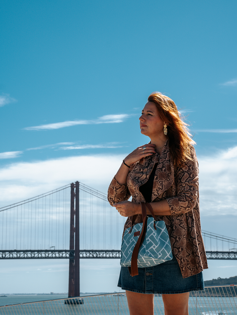 Timeless Tote >> 18 5