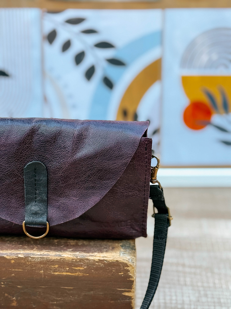 Clutch Piqui FW'25 (roxo beringela) 2