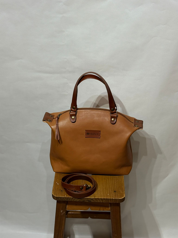 City Bag Small Leather Camel 2