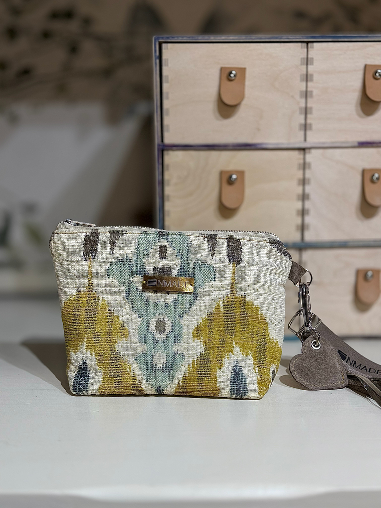 NPOOUCH + | UnPouch + 4