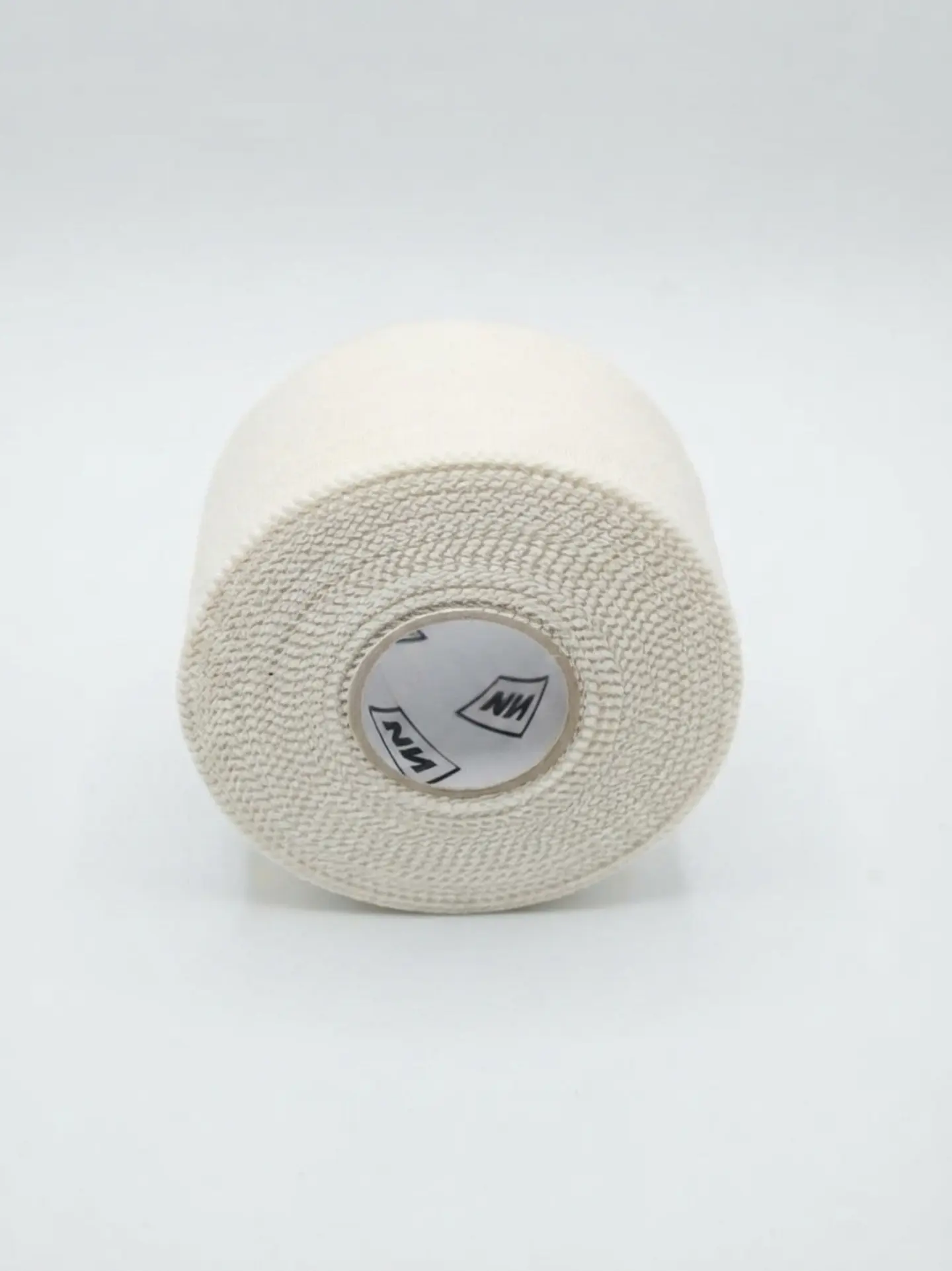 TAPE DEPORTIVO 3,8cm x 13,7 mts 4
