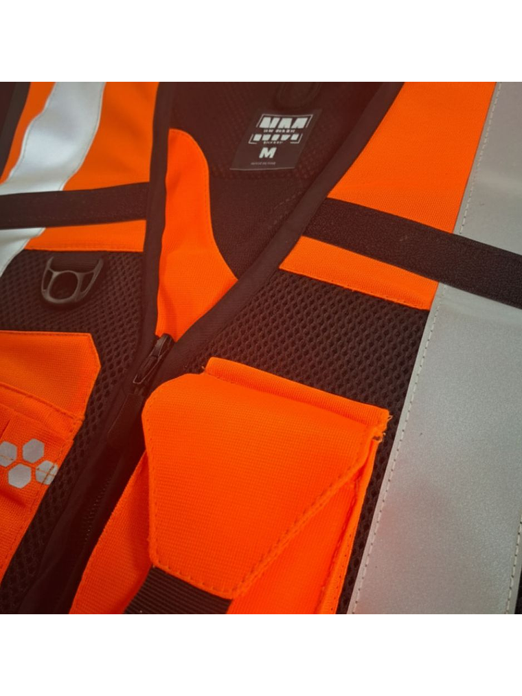 CHALECO N1 ALTA VISIBILIDAD MUJER  4