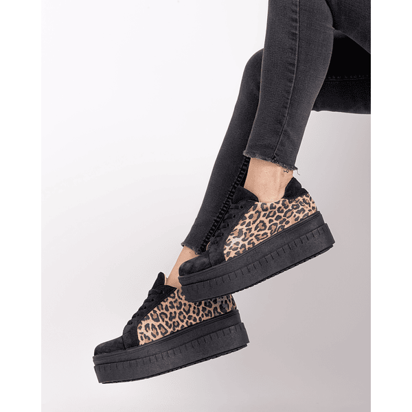 Zapatilla leopardo negra 