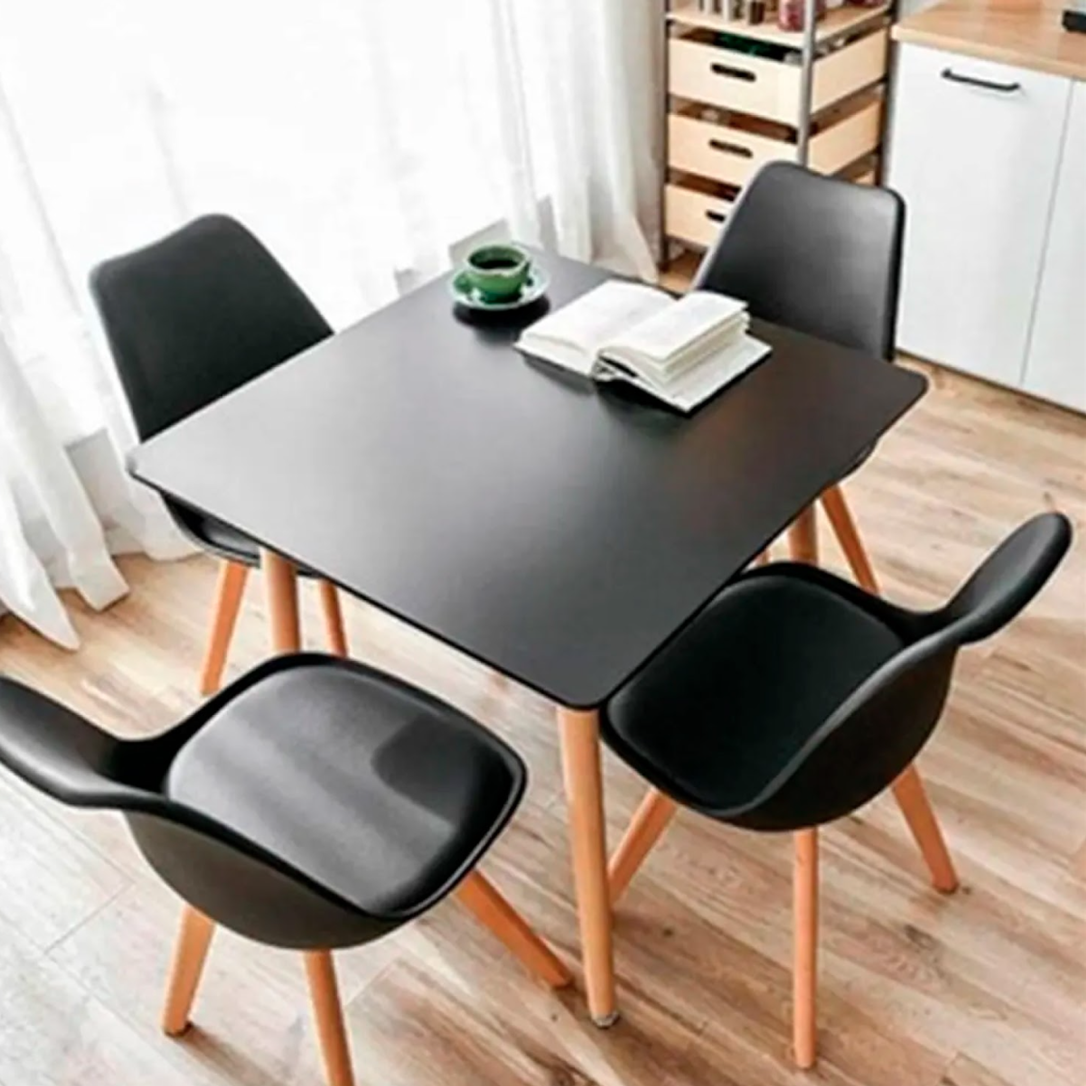 Mesa Cuadrada de Comedor Eames 80x80cm - Negra 3