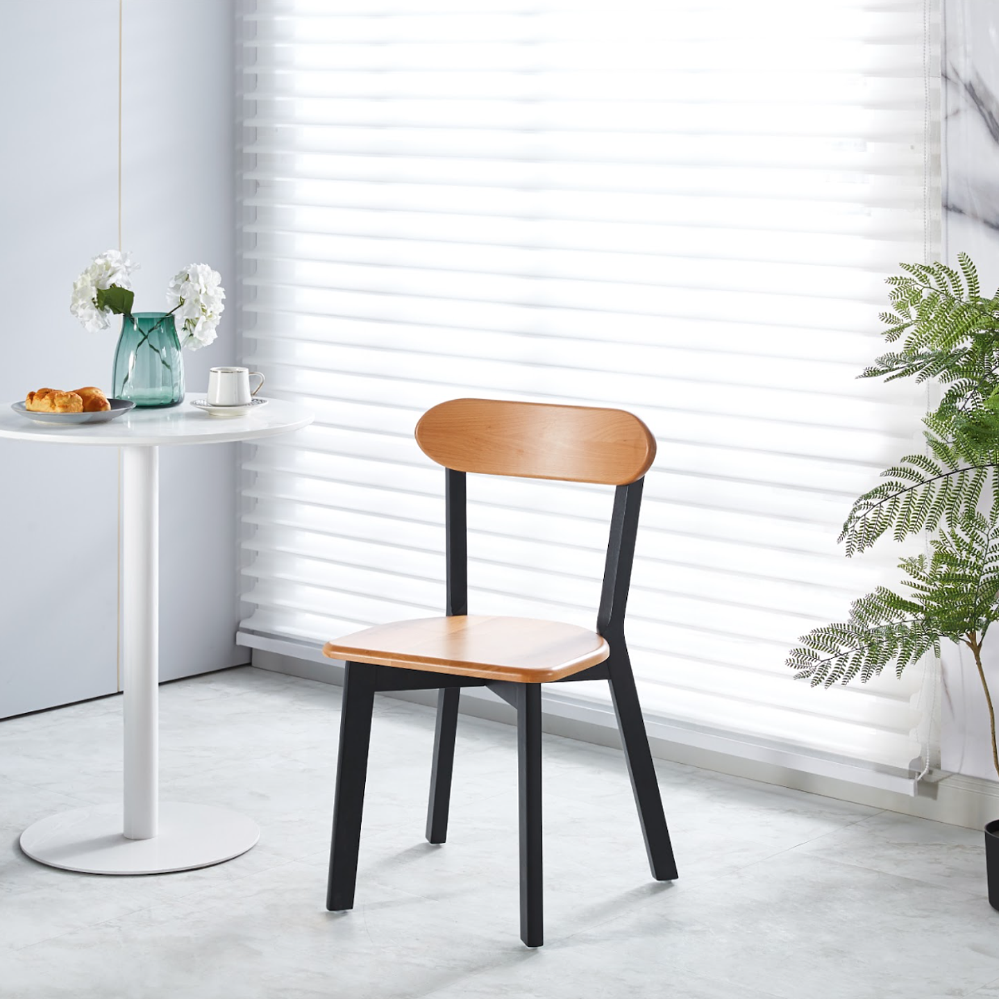 Silla Fresno de Madera Negra 1