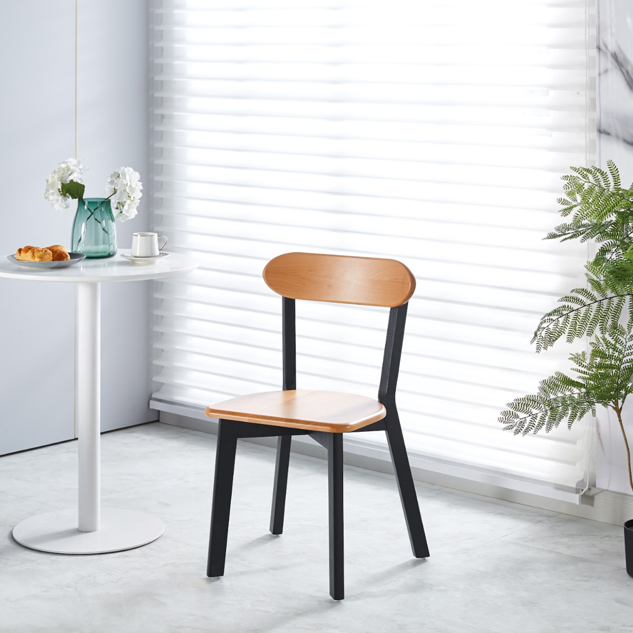 Silla Fresno de Madera Negra 1