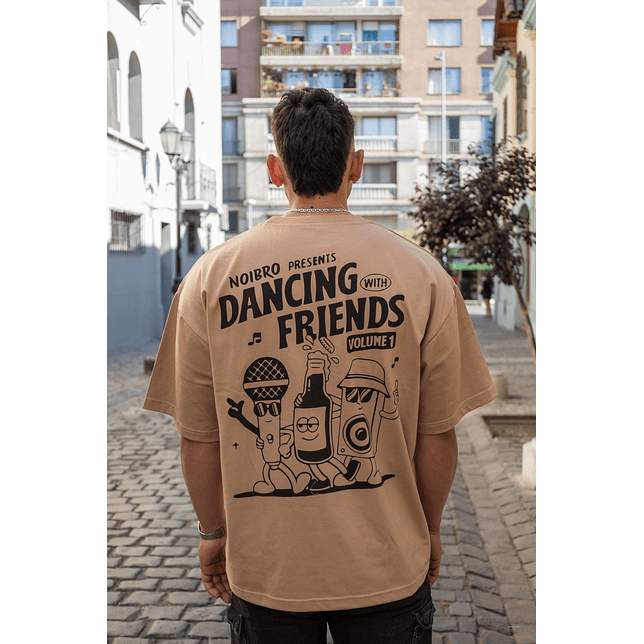 Polera Oversize Dancing With Friends Beige 3