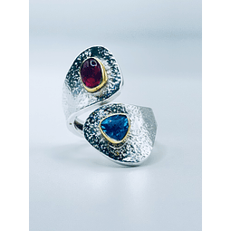 Blue Topaz and Turmaline Ring 