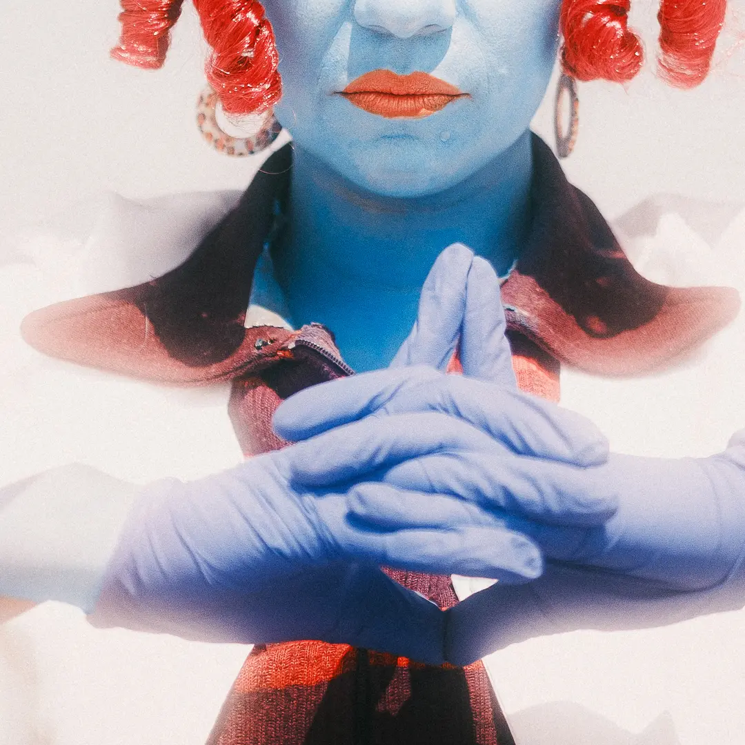 Poster Chini Alien Merch Oficial Chini.png 3