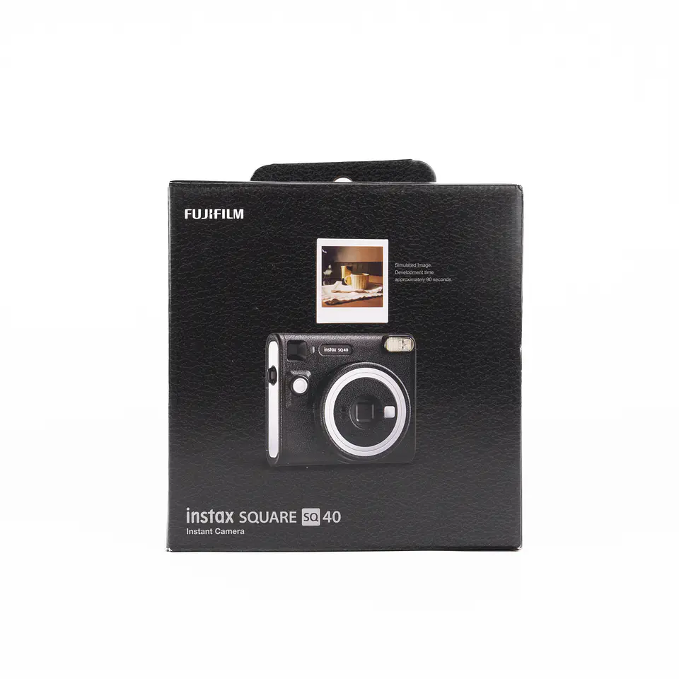 FUJIFILM Instax Square SQ40 1