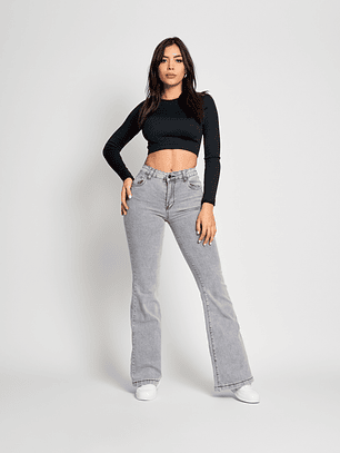 MODELO: MILAN | FLARE JEANS (tallaje pequeño)