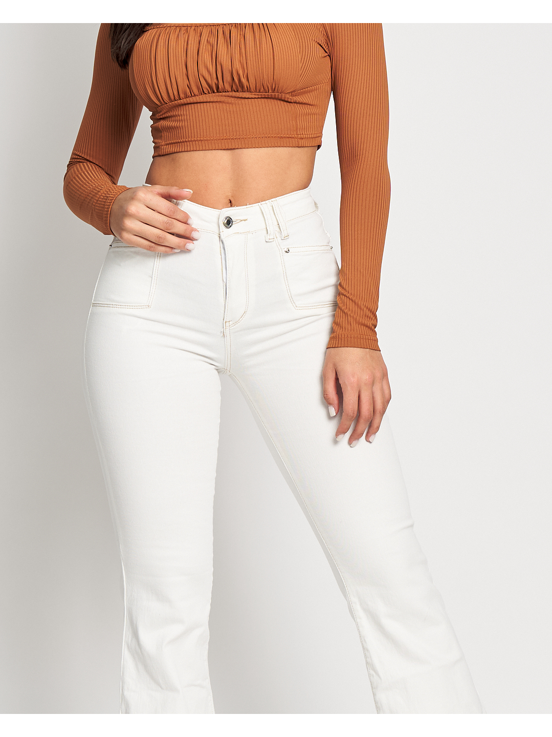 MODELO: ANDY | FLARE JEANS | (tallaje pequeño) 2