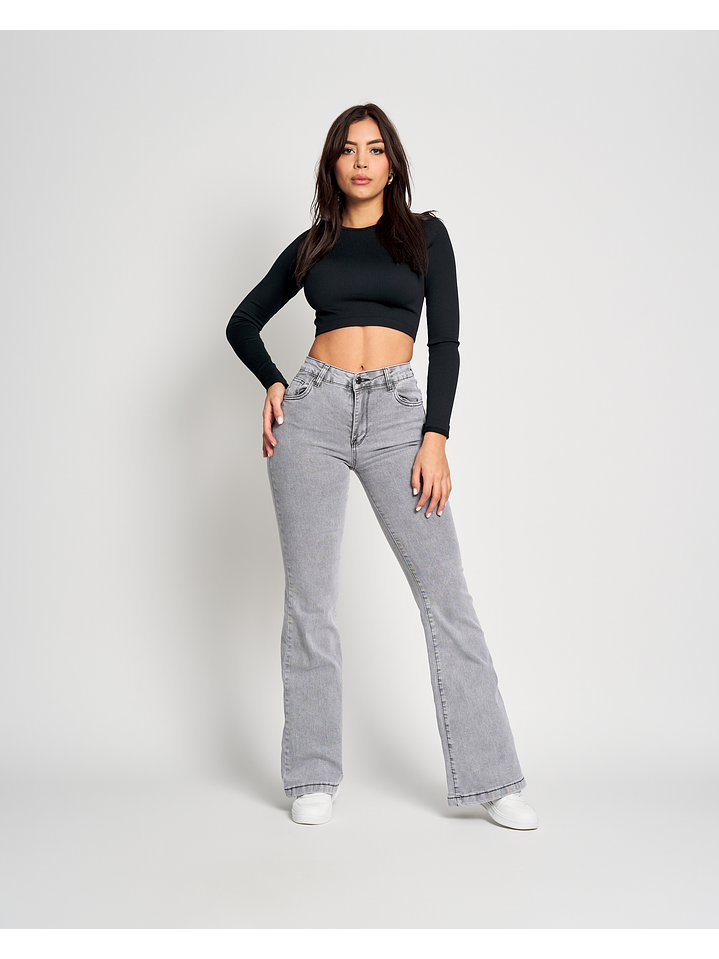 MODELO: MILAN | FLARE JEANS (tallaje pequeño) 1