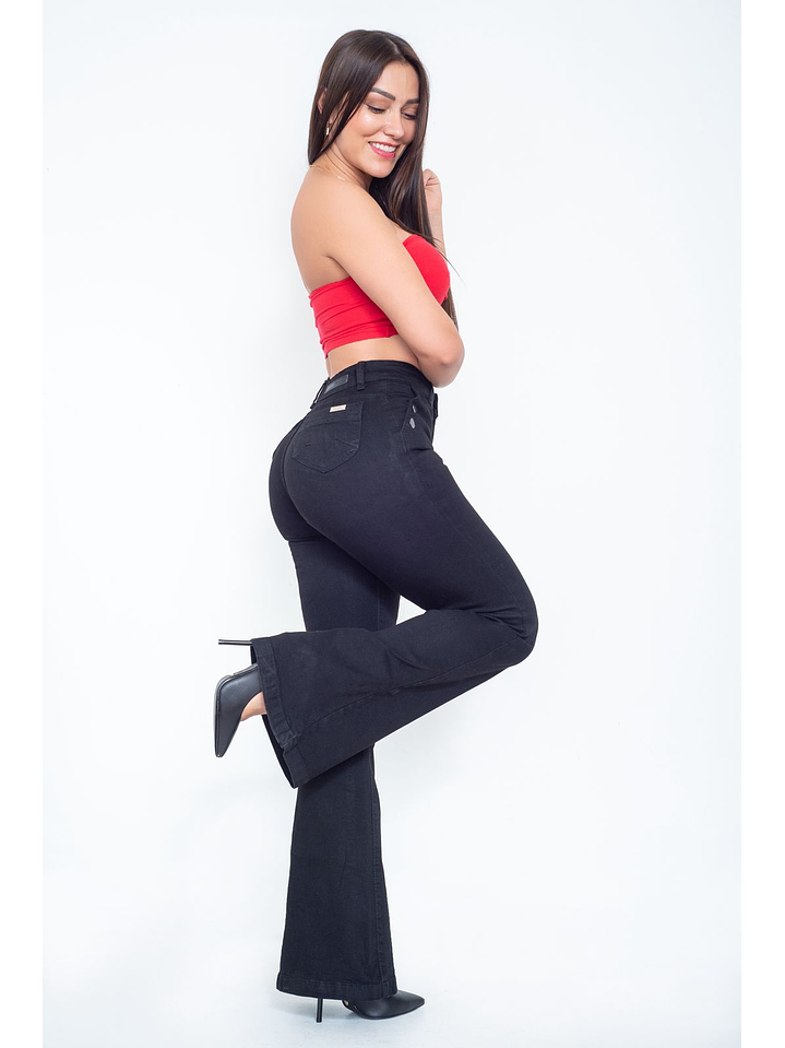 MODELO: GINA | FLARE | (tallaje pequeño) 3