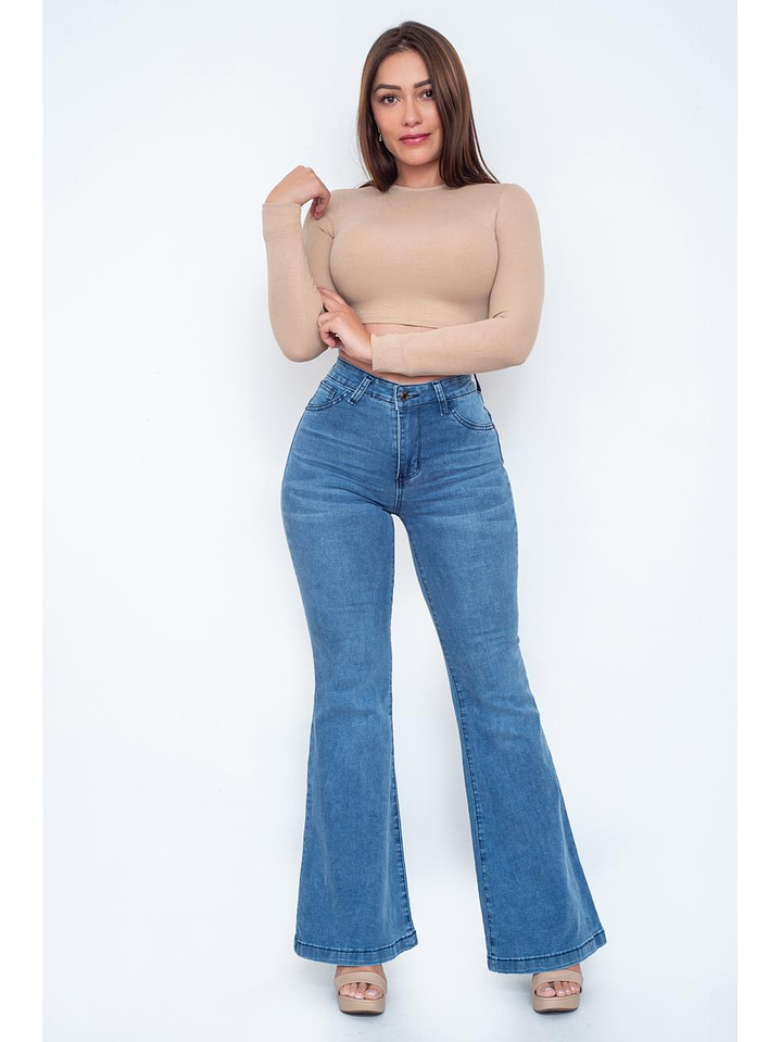 MODELO: DEKA | FLARE | (tallaje pequeño) 1