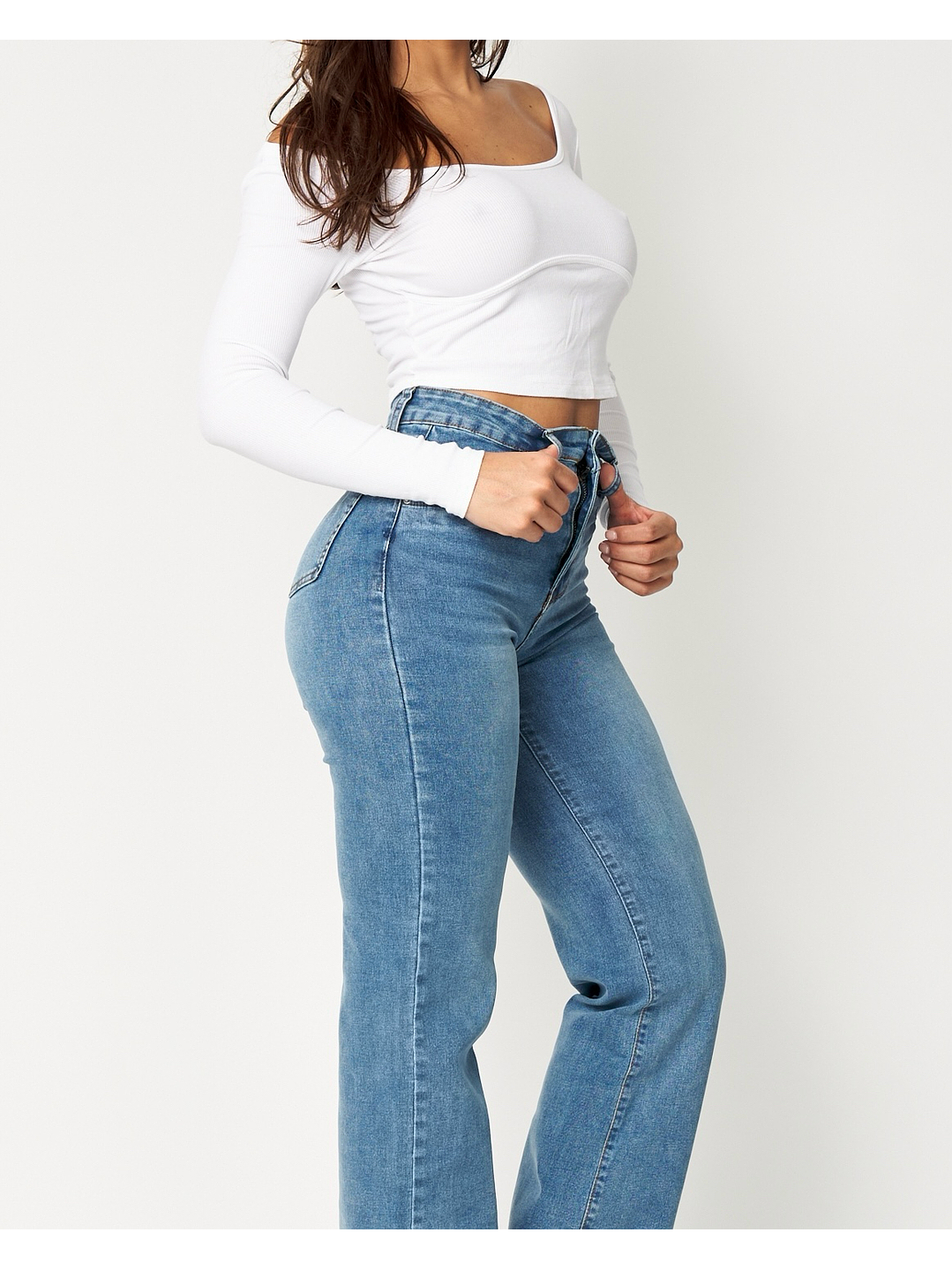 MODELO: GAIL | WIDE LEG | RECTO 4