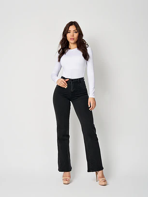 MODELO: CARLOTA | WIDE LEG | RECTO