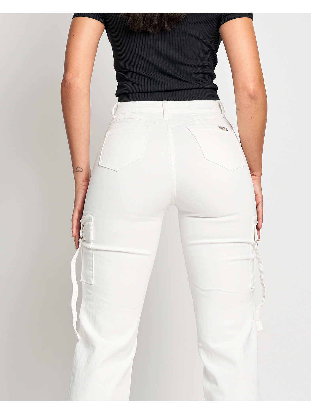 MODELO: GENOVA | JEANS CARGO 8