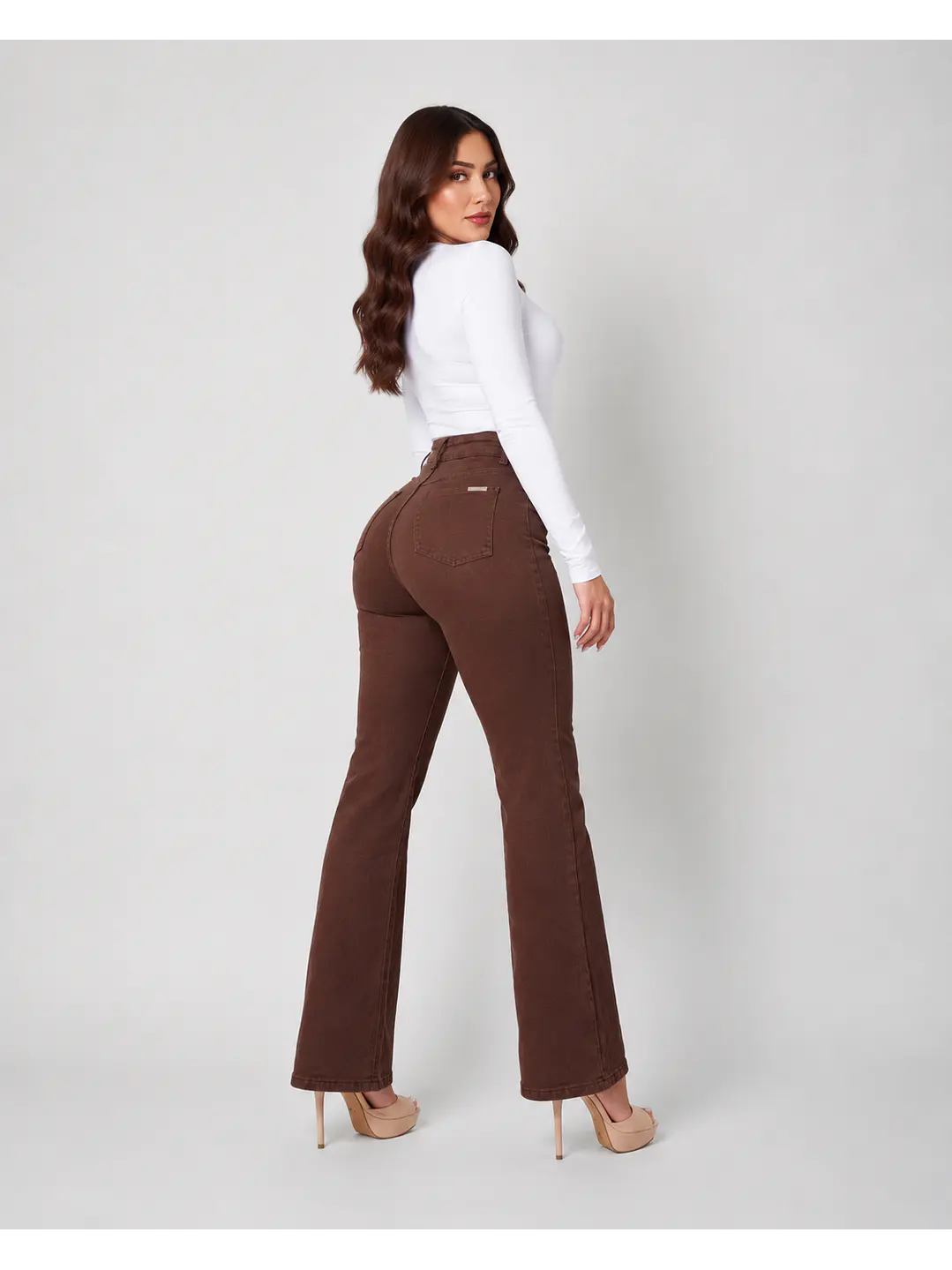 MODELO: VALE | WIDE LEG | RECTO 2